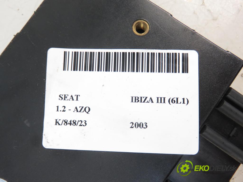 SEAT IBIZA III (6L1) HB 2003 1198,00 Moduły komfortu 1198,00 MODUL komfortu 6Q0959433E