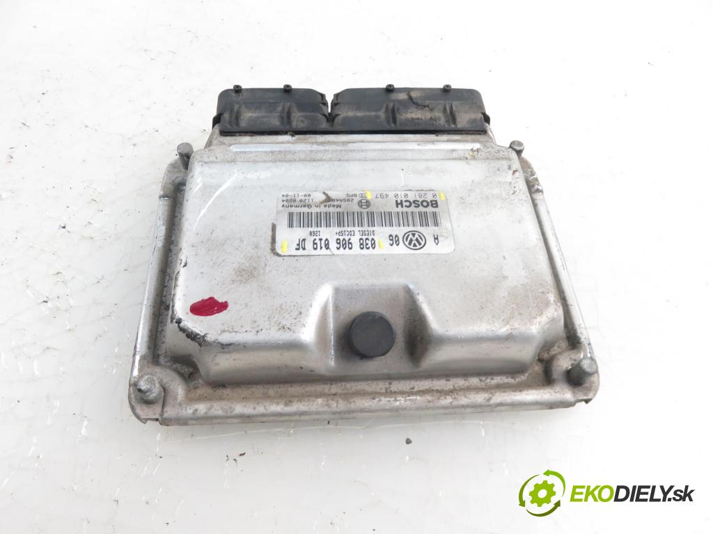 VW BORA (1J2) SEDAN 2001 1896,00 Sterowniki silnika 1896,00 Riadiaca jednotka Motor 038906019DF; 0281010497