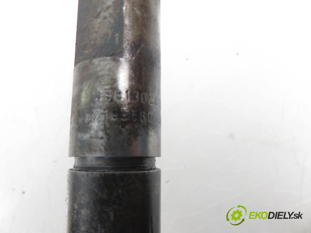 VW GOLF IV (1J1) HB 1999 1896,00 Wtryskiwacze 1896,00 vstřikovací ventily 038130201S; 028130202P