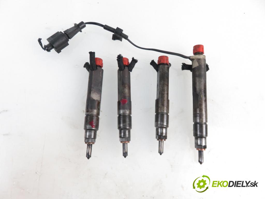 VW GOLF IV (1J1) HB 1999 1896,00 Wtryskiwacze 1896,00 vstřikovací ventily 038130201S; 028130202P