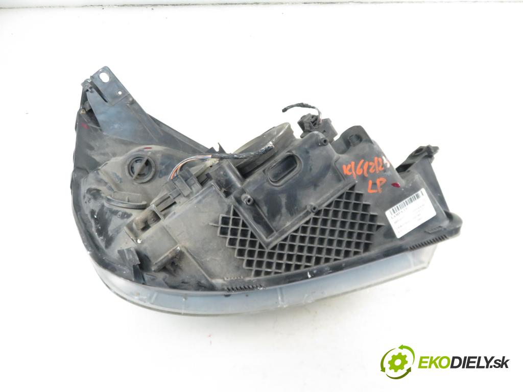 RENAULT ESPACE IV (JK0/1_) MINIVAN 2005 1870,00 Lampy przednie 1870,00 Svetlo LP