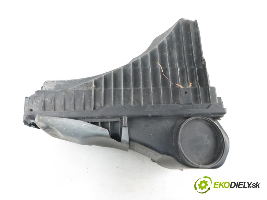 PORSCHE CAYENNE (9PA) SUV 2008 4511,00 Obudowy filtrów powietrza 4511,00 Obal filtra vzduchu 7L0128607 (Obaly filtrov vzduchu)