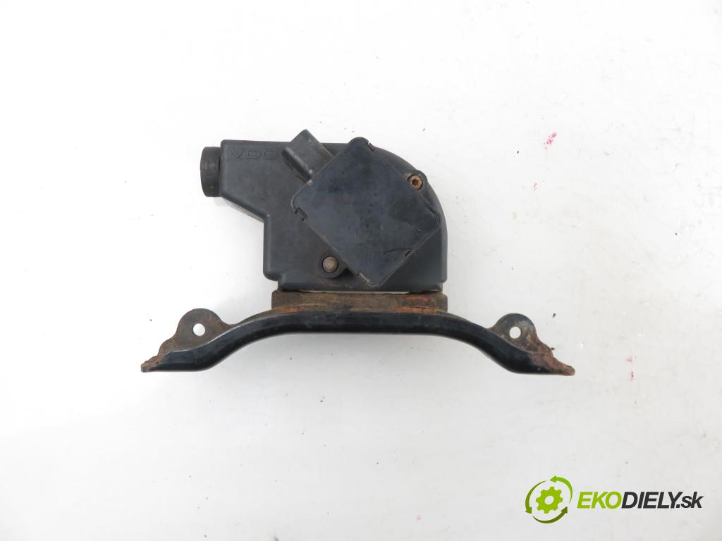 CITROEN BERLINGO FIRST Skrzynia (M_) KOMBIVAN 2003 66,00 2.0 HDI 90 - RHY (DW10TD) 1997,00 Potenciometer plynového pedálu  (Pedále)