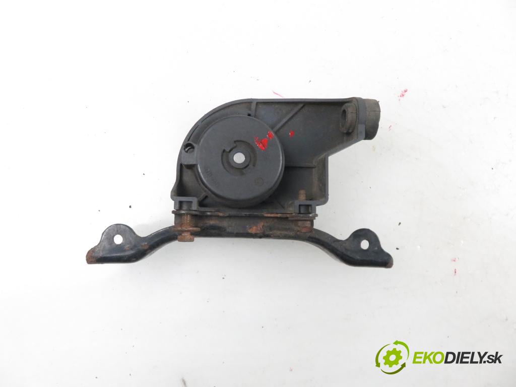 CITROEN BERLINGO FIRST Skrzynia (M_) KOMBIVAN 2003 66,00 2.0 HDI 90 - RHY (DW10TD) 1997,00 Potenciometer plynového pedálu  (Pedále)