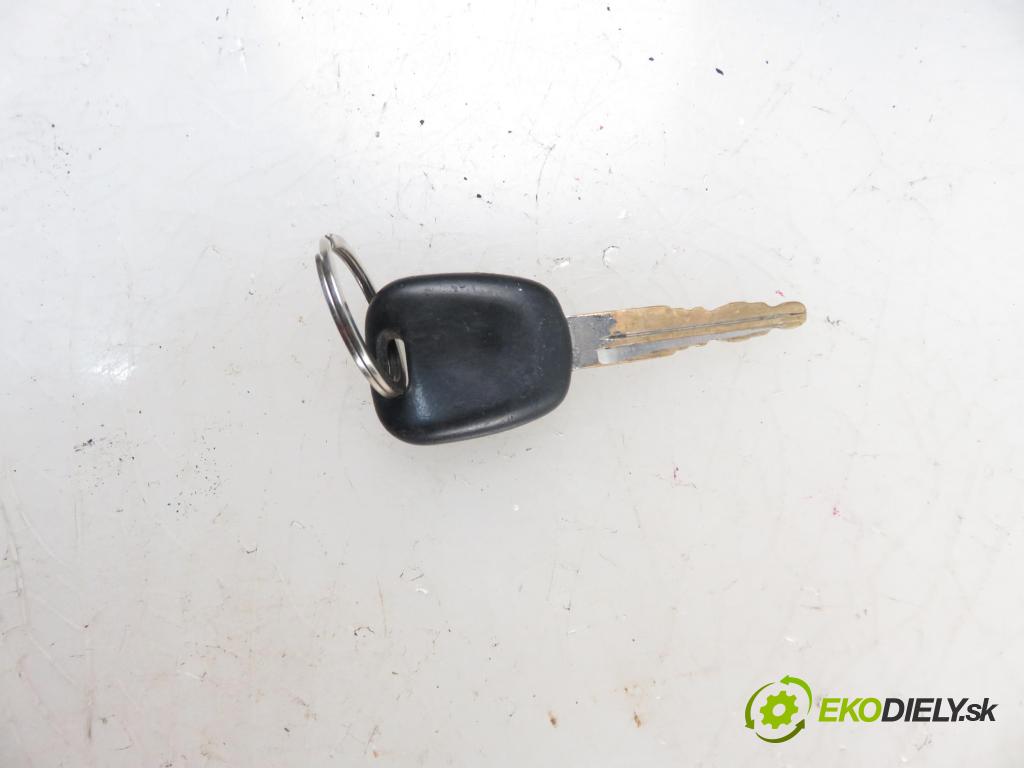 SUZUKI ALTO (GF) HB 2009 998,00 Stacyjki 998,00 spinačka (Spínacie skrinky a kľúče)