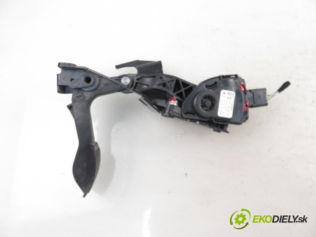 FIAT SCUDO Skrzynia (270_, 272_) FURGON 2008 1997,00 Pozostałe 1997,00 Potenciometer plynového pedálu 6PV00908308 (Pedále)