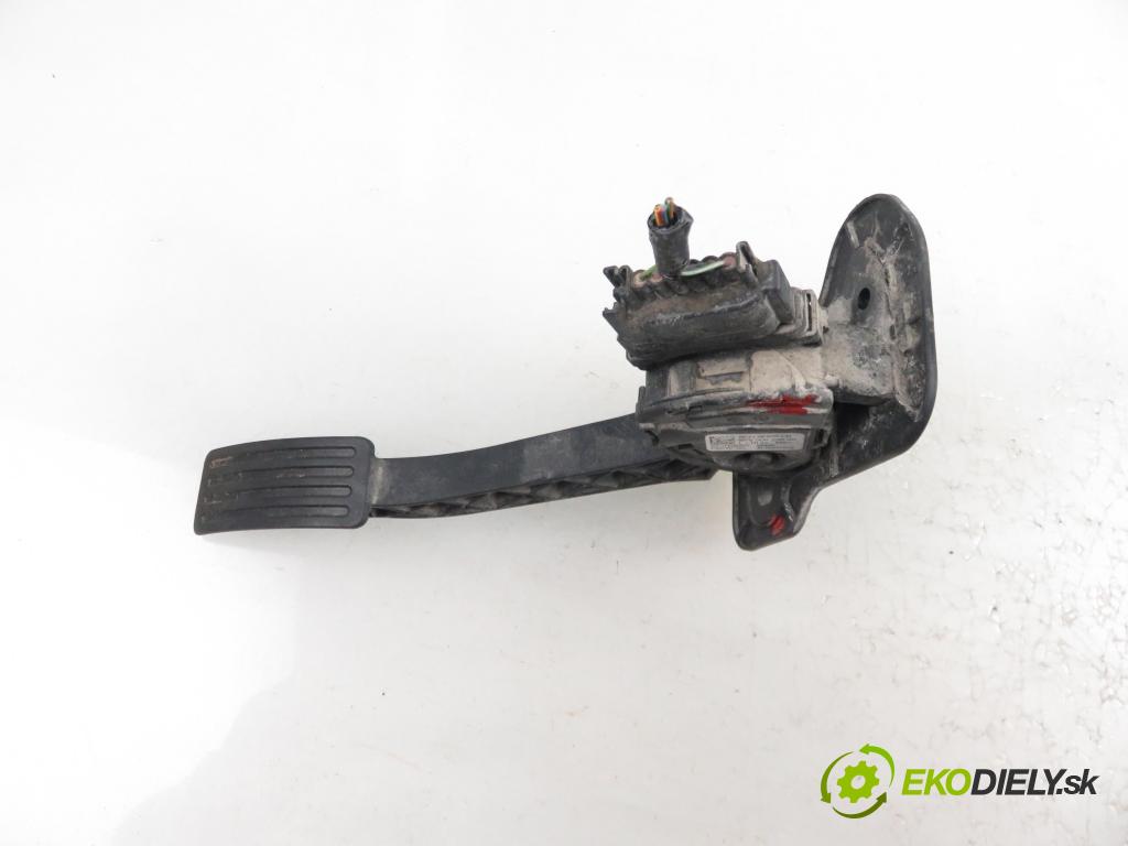 FORD TRANSIT TOURNEO Autobus BUS 2006 63,00 2.2 TDCi - P8FA 2198,00 Potenciometer plynového pedálu 6C119F836CB (Pedále)