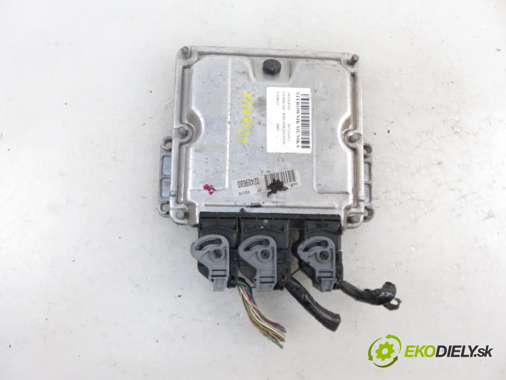 PEUGEOT 307 (3A/C) HB 2002 1997,00 Sterowniki silnika 1997,00 Riadiaca jednotka Motor 9644606180; 0281010779