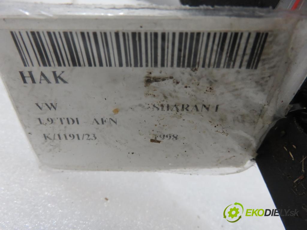 VW SHARAN (7M8, 7M9, 7M6) MINIVAN 1998 1896,00 Kompletne haki holownicze (belka + kula) 1896,00 Hák