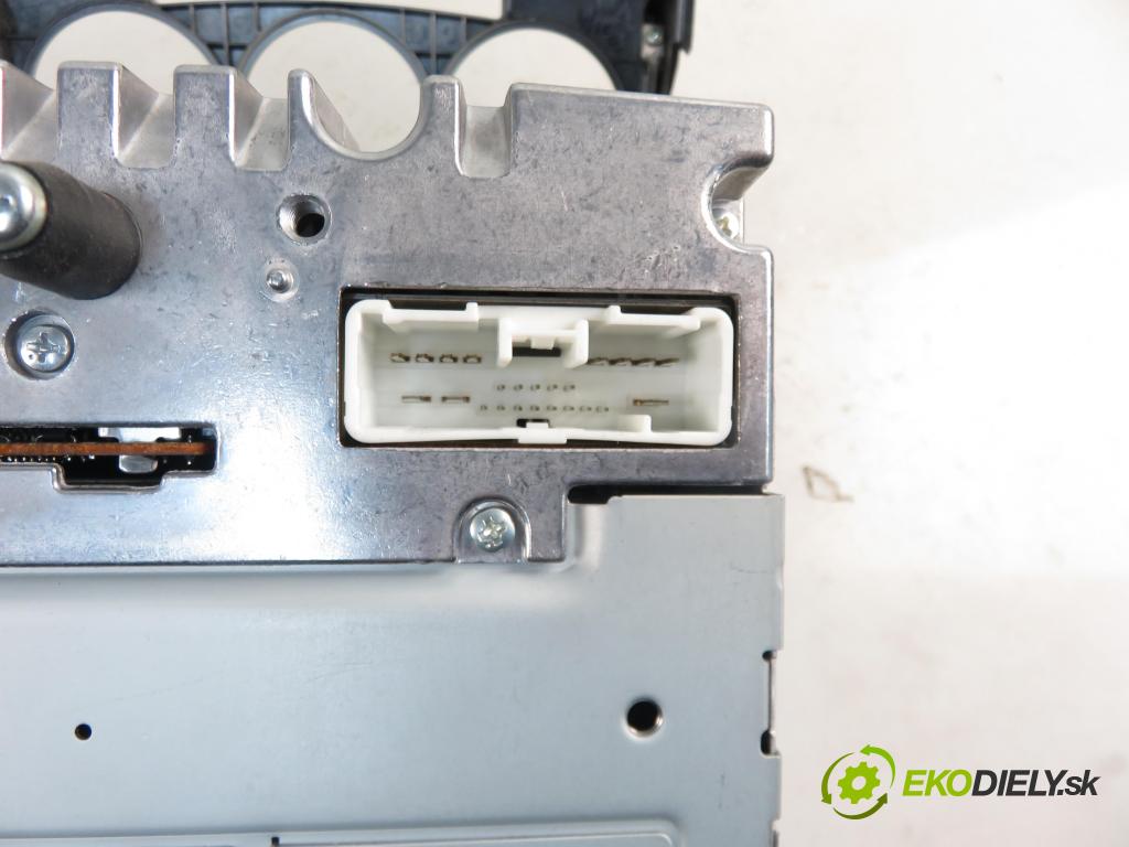 MAZDA 5 (CR19) MINIVAN 2007 1998,00 Radioodtwarzacze 1998,00 RADIO CD 14792086