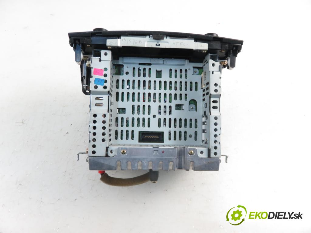 MAZDA 3 (BK) HB 2004 1560,00 Radioodtwarzacze 1560,00 RADIO CD BP4M66950A