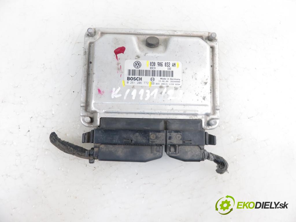VW POLO (6N2) HB 2000 1390,00 Sterowniki silnika 1390,00 Riadiaca jednotka Motor 030906032AN ; 0261206772