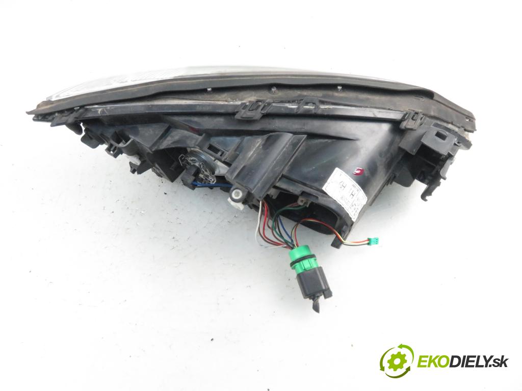 FORD MONDEO III (B5Y) LIFTBACK 2003 1798,00 Lampy przednie 1798,00 Svetlo LP