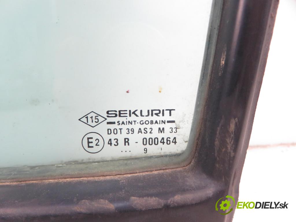 RENAULT MASTER II Skrzynia (FD) BUS 1999 2499,00 Boczne (drzwi) 2499,00 Okno TROJUHOLNÍKÝ LP