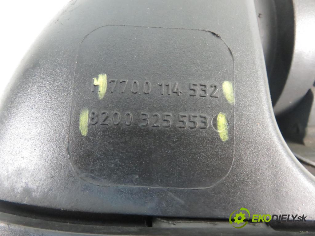 RENAULT TRAFIC II Skrzynia (FL) FURGON 2005 1870,00 Obudowy filtrów powietrza 1870,00 obal filtra vzduchu 8200325553 ; 7700114532 (Kryty filtrů)