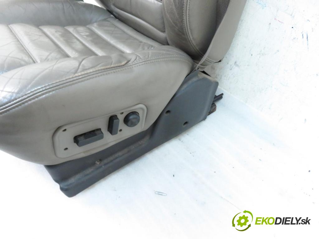 HUMMER HUMMER H2 SUV 2003 5964,00 Fotele, kanapy 5964,00 Sedadlo šoféri