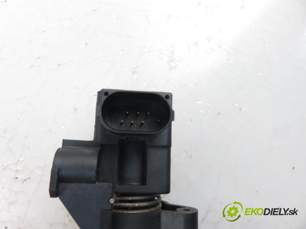 MERCEDES-BENZ VANEO (414) MINIVAN 2003 1689,00 Pozostałe 1689,00 Potenciometer plynového pedálu 0135427717 (Pedále)