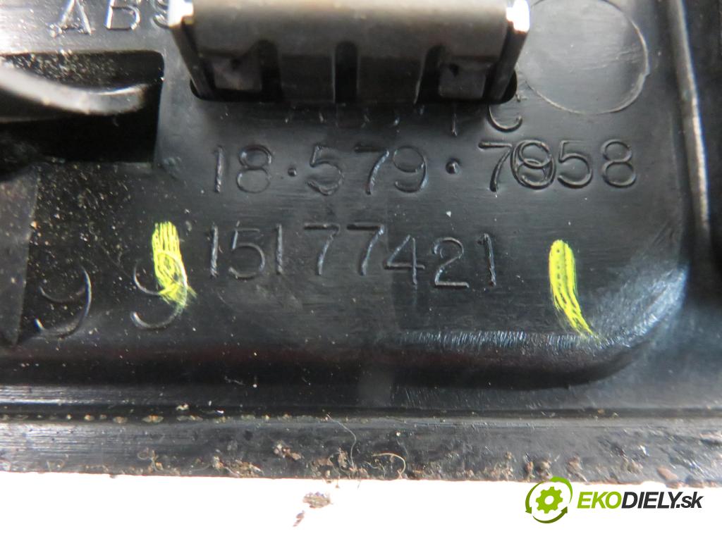 HUMMER HUMMER H2 SUV 2003 5964,00 Uchwyty fabryczne 5964,00 Držiak na nápoje 15177421 (Úchyty, držiaky na nápoje)