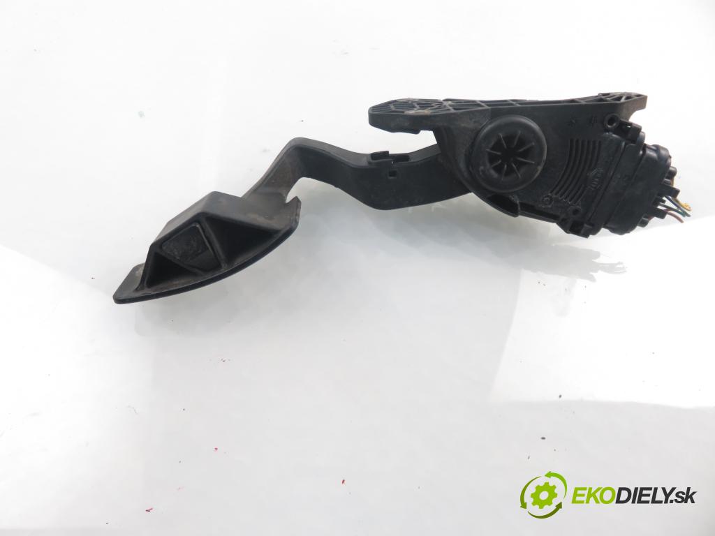 FIAT SEDICI (189_) CROSSOVER 2007 1910,00 Pozostałe 1910,00 Potenciometer plynového pedálu 4940079J90 (Pedále)