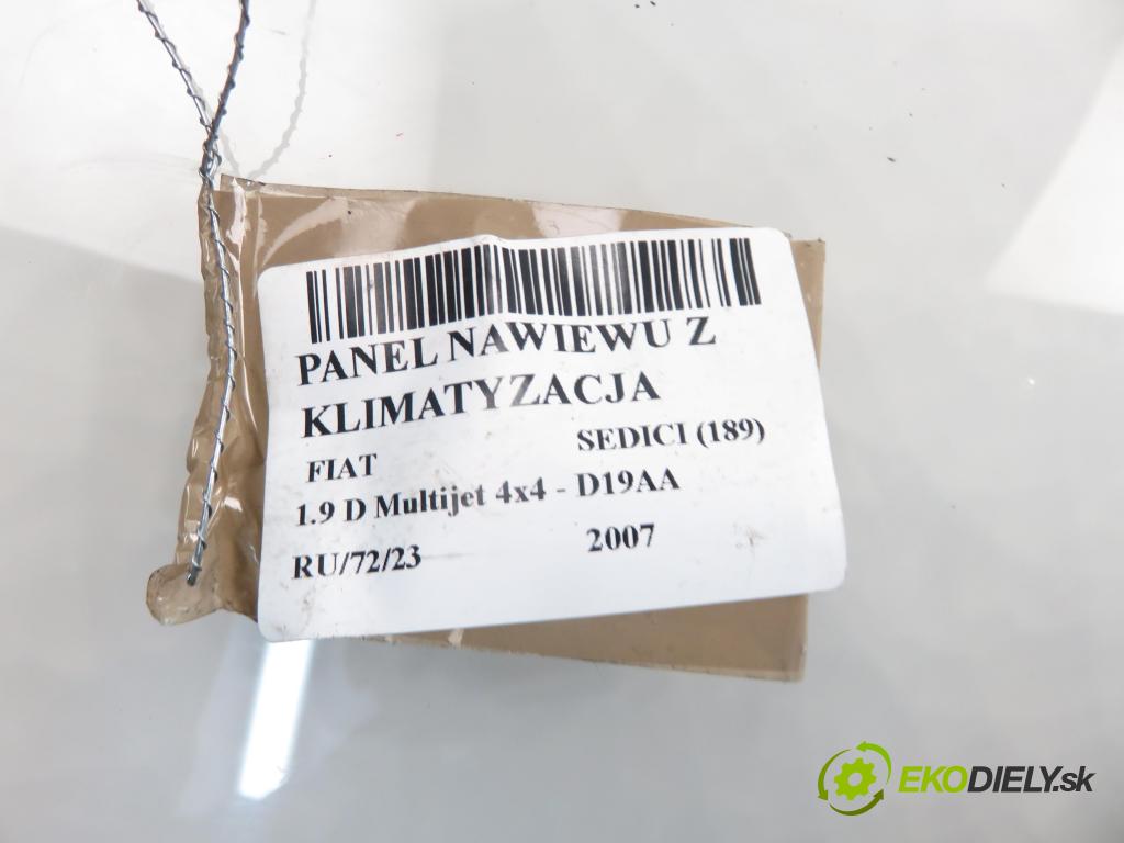 FIAT SEDICI (189_) CROSSOVER 2007 1910,00 Panele sterowania, przełączniki 1910,00 Panel kúrenia KLIMATIZACE: 7382479J0