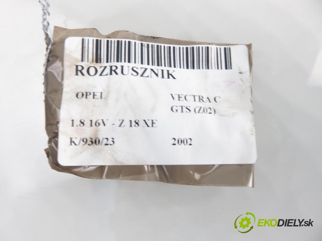 OPEL VECTRA C GTS (Z02) LIFTBACK 2002 1796,00 Rozruszniki kompletne 1796,00 Štartér S3003 (Štartéry)