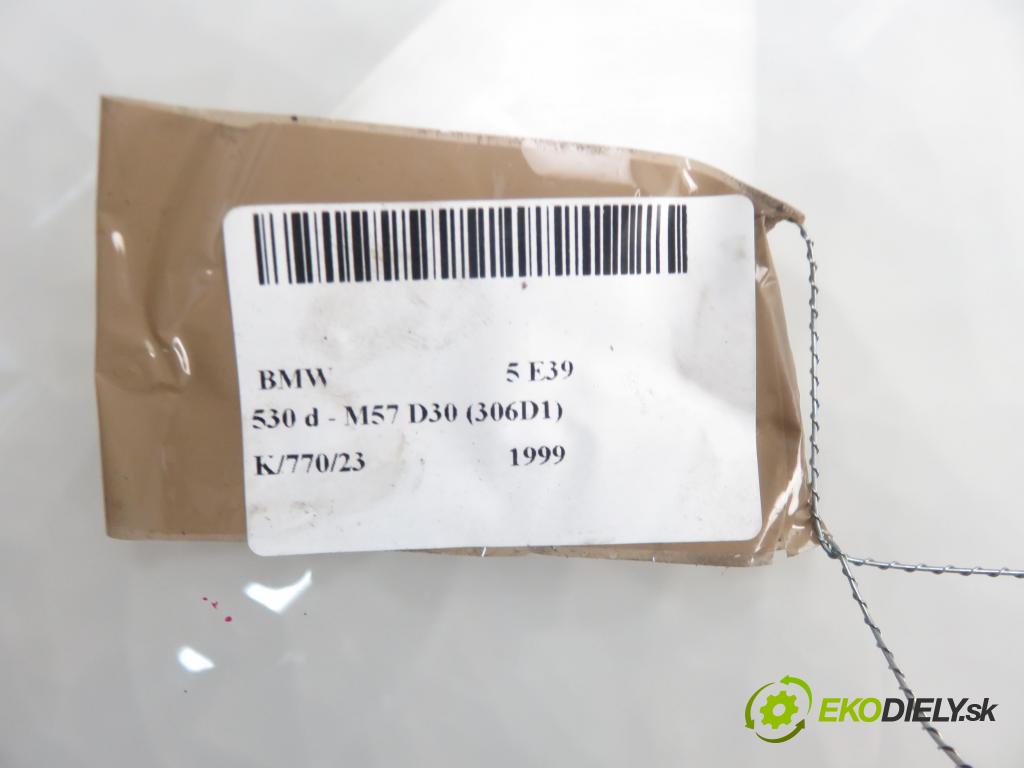 BMW 5 (E39) SEDAN 1999 2926,00 Części 2926,00 Webasto 8378982 (Webasto ohřívače)