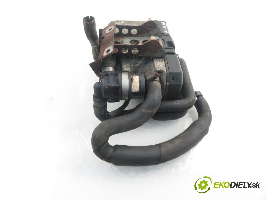 BMW 5 (E39) SEDAN 1999 2926,00 Części 2926,00 Webasto 8378982 (Webasto ohřívače)