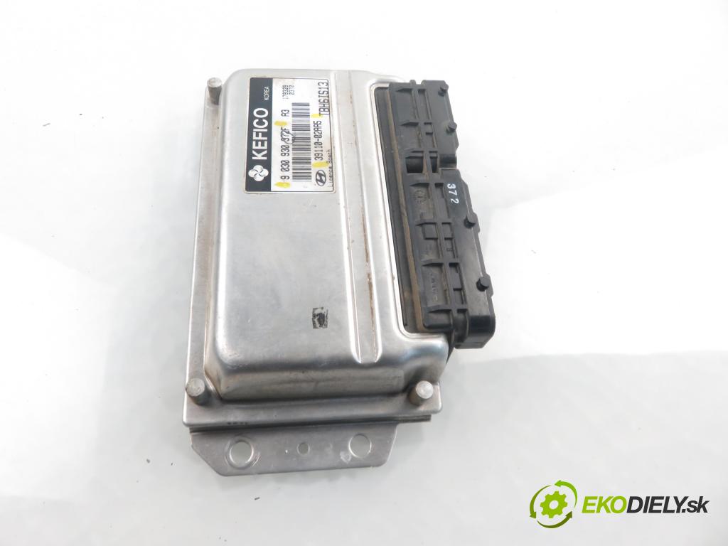 HYUNDAI GETZ (TB) HB 2007 1086,00 Sterowniki silnika 1086,00 Riadiaca jednotka Motor 3911002AA5 ; 9030930372F