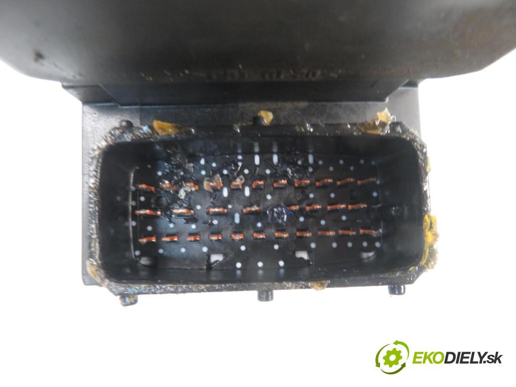 HUMMER HUMMER H2 SUV 2003 5964,00 Sterowniki ABS 5964,00 Pumpa ABS 15184640 (Pumpy ABS)