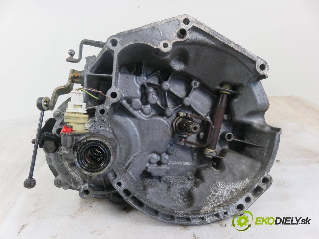 PEUGEOT 206 liftback (2A/C) HB 2002 55,00 1.4 75 - KFW 1360,00 Prevodovka MANUALNA 20CF09