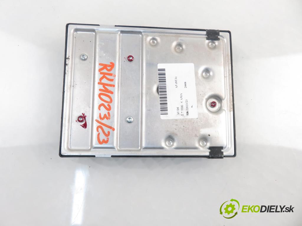 AUDI A5 (8T3) COUPE 2008 2698,00 Moduły komfortu 2698,00 MODUL komfortu 8K0907279C ; F005V00550