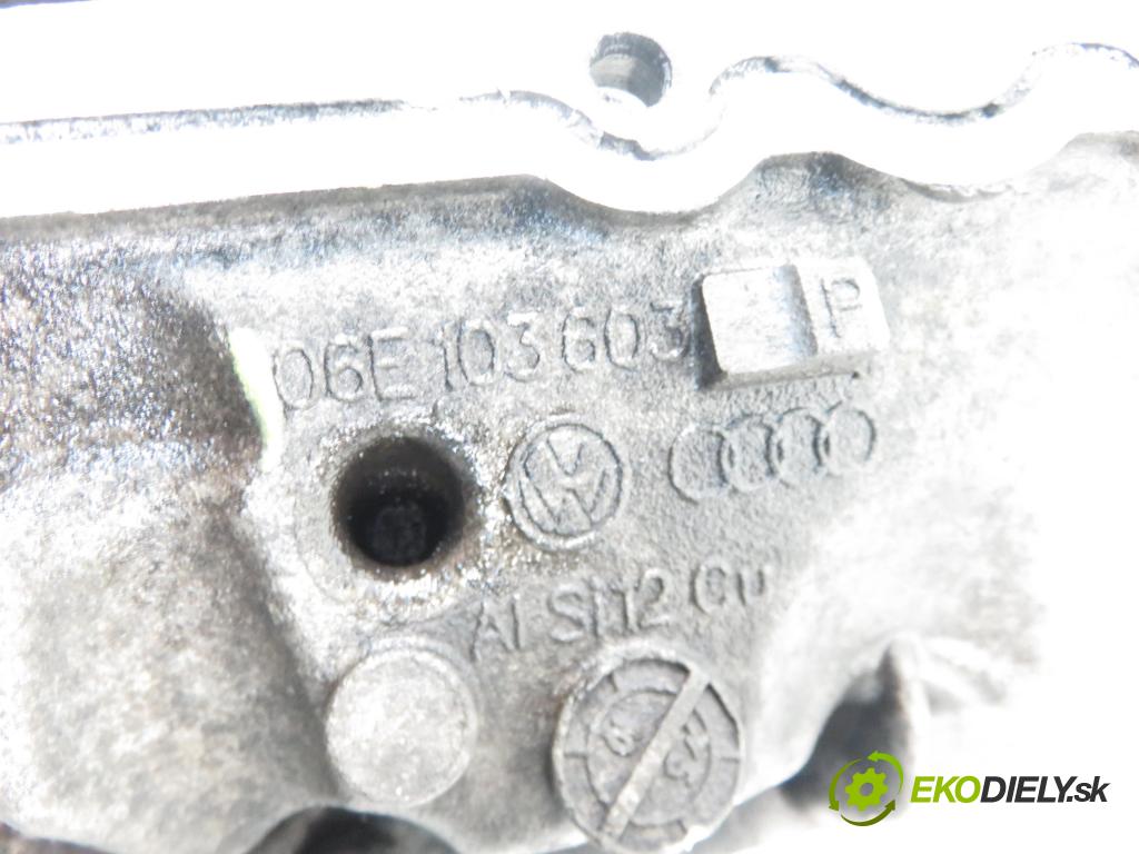 AUDI A4 (8K2, B8) SEDAN 2010 2995,00 Miski olejowe 2995,00 Vaňa olejová 06E103603P (Olejové vane)