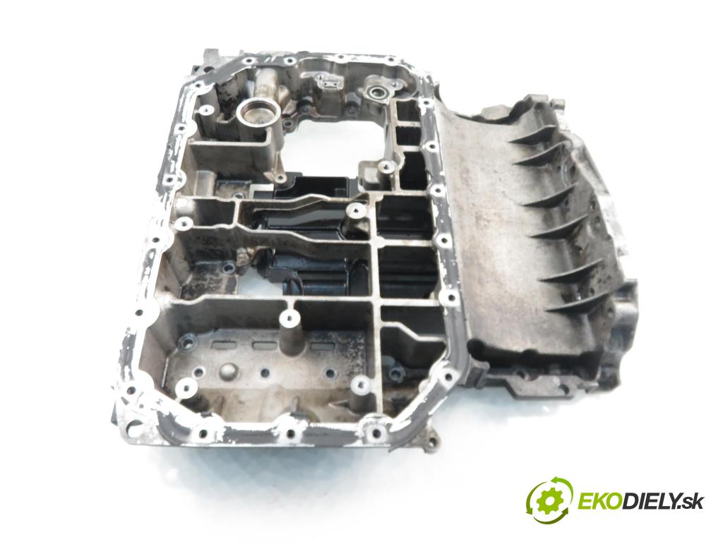 AUDI A4 (8K2, B8) SEDAN 2010 2995,00 Miski olejowe 2995,00 Vaňa olejová 06E103603P (Olejové vane)