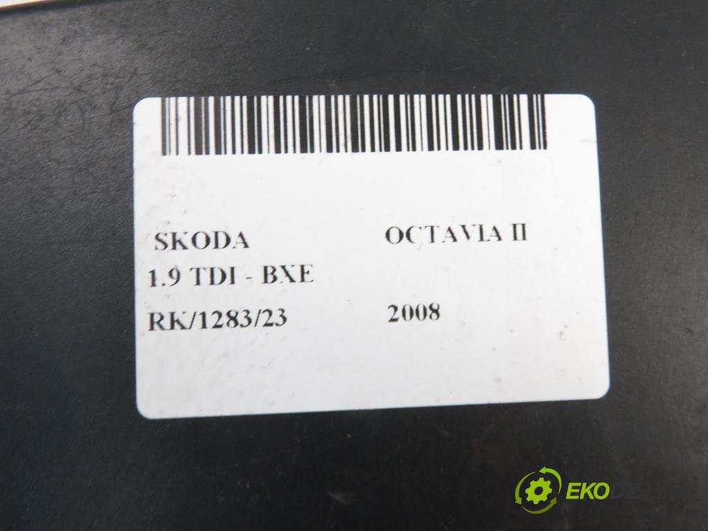 SKODA OCTAVIA II (1Z3) LIFTBACK 2008 1896,00 Pozostałe 1896,00 MODUL BLUETOOTH 7P6035730B