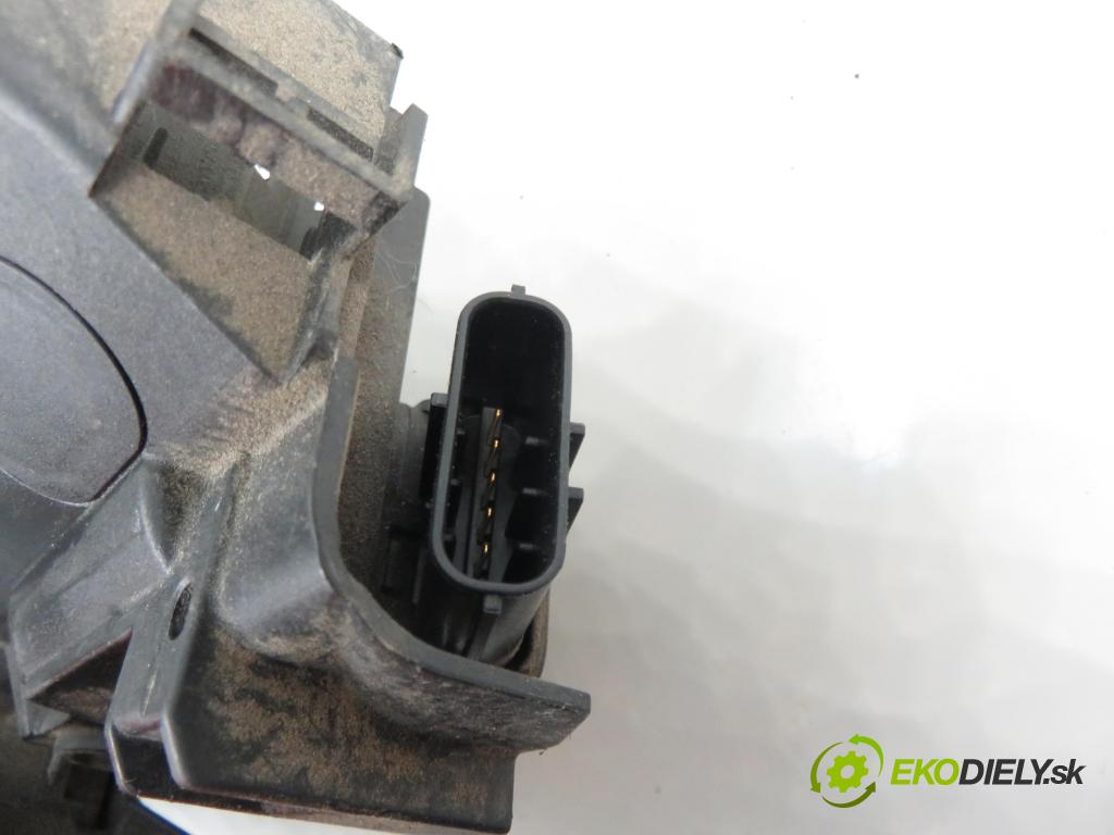 SKODA OCTAVIA II (1Z3) LIFTBACK 2008 1896,00 Pozostałe 1896,00 Potenciometer plynového pedálu 1K1721503P (Pedále)