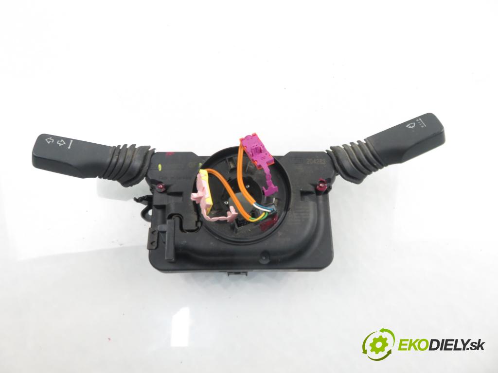 OPEL ZAFIRA B (A05) MINIVAN 2007 1910,00 Panele sterowania, przełączniki 1910,00 PAKA/ŘAZENÍ/SADA: 13250224GF