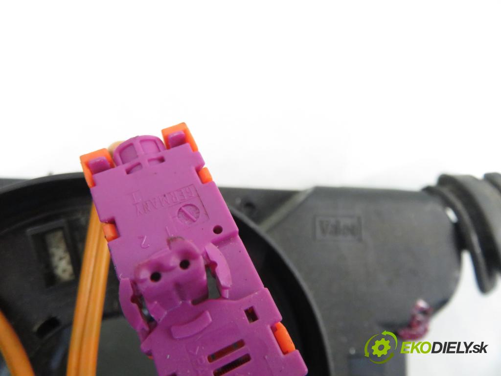 OPEL ZAFIRA B (A05) MINIVAN 2007 1910,00 Panele sterowania, przełączniki 1910,00 páčka/prepínač 13250224GF