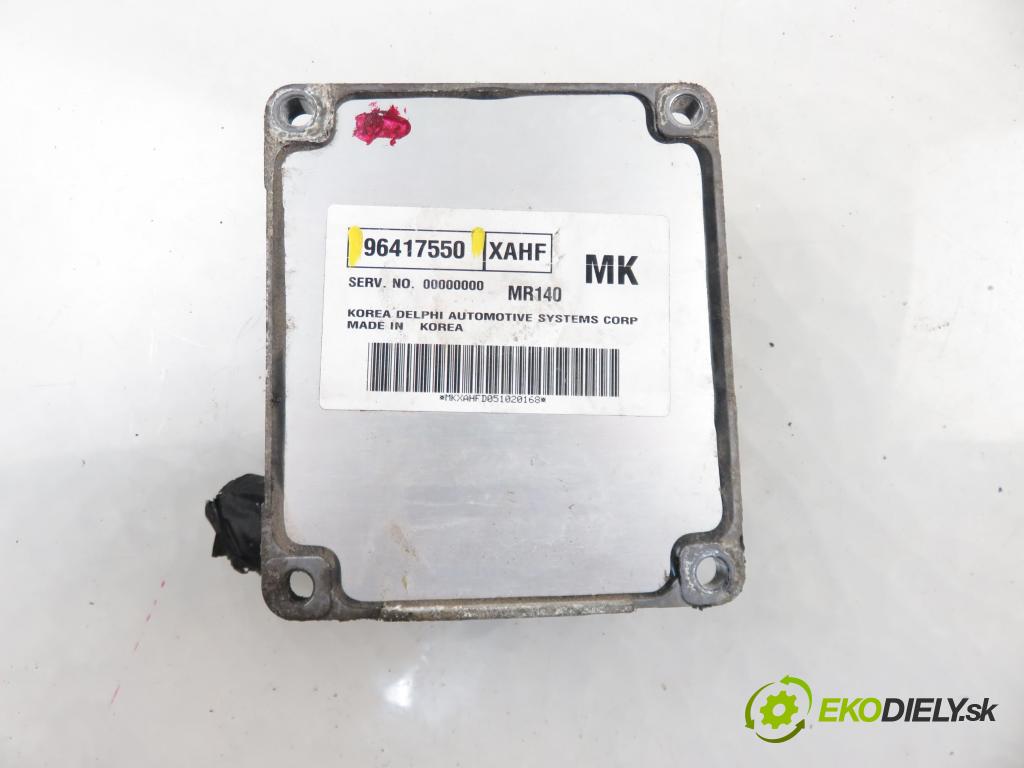 CHEVROLET AVEO / KALOS sedan (T200) SEDAN 2005 1399,00 Sterowniki silnika 1399,00 Riadiaca jednotka Motor 96417550