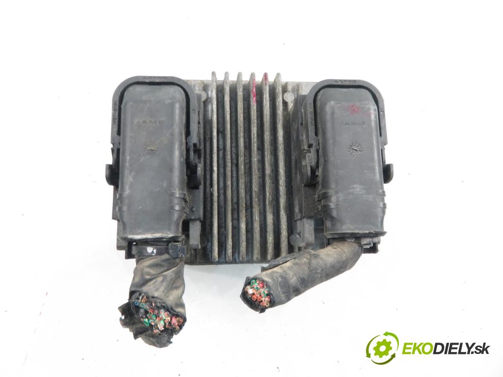 CHEVROLET AVEO / KALOS sedan (T200) SEDAN 2005 1399,00 Sterowniki silnika 1399,00 Riadiaca jednotka Motor 96417550