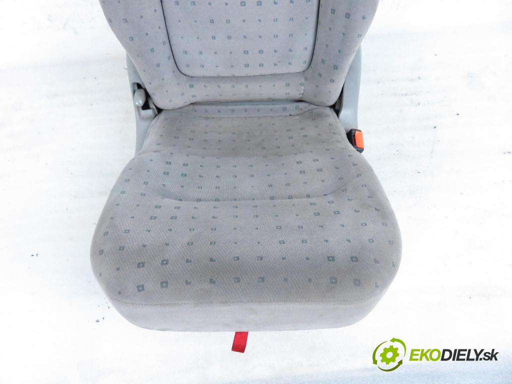 VW SHARAN (7M8, 7M9, 7M6) MINIVAN 1998 1896,00 Fotele, kanapy 1896,00 Sedadlo 2 RIADOK: ľavy