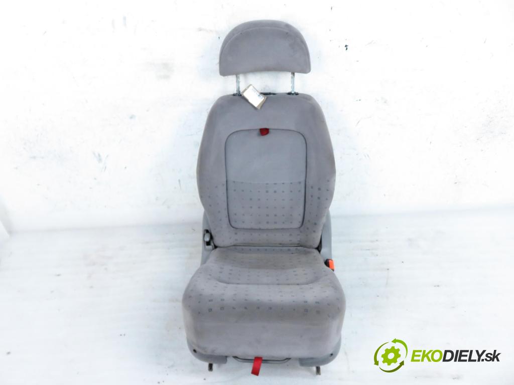 VW SHARAN (7M8, 7M9, 7M6) MINIVAN 1998 1896,00 Fotele, kanapy 1896,00 Sedadlo 2 RIADOK: ľavy