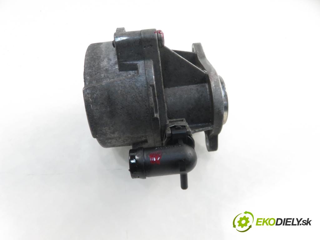 RENAULT SCENIC II (JM0/1_) MINIVAN 2005 88,00 1.9 dCi 120 - F9Q 812 1870,00 pumpa vakuová D163451323