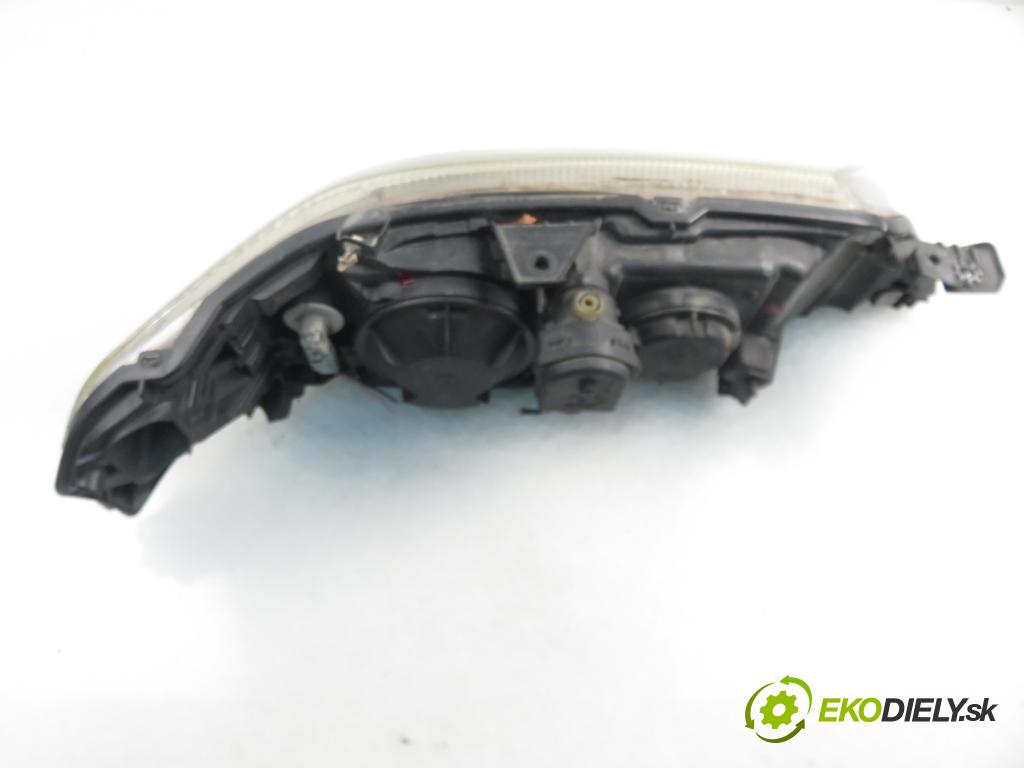 RENAULT LAGUNA II Grandtour (KG0/1_) KOMBI 2003 1870,00 Lampy przednie 1870,00 Svetlo LP 8200163323
