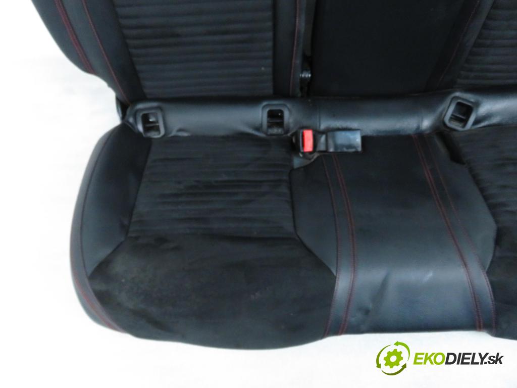 MERCEDES-BENZ CLA coupe (C117) COUPE 2013 2143,00 Fotele, kanapy 2143,00 Sedadlá, sedačky