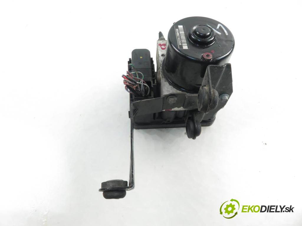 FORD FOCUS C-MAX (DM2) MINIVAN 2003 1997,00 Sterowniki ABS 1997,00 Pumpa ABS 3M512C405AE ; 10020600484 ; 10096001093 (Pumpy ABS)