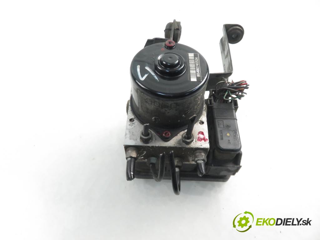 FORD FOCUS C-MAX (DM2) MINIVAN 2003 1997,00 Sterowniki ABS 1997,00 Pumpa ABS 3M512C405AE ; 10020600484 ; 10096001093 (Pumpy ABS)