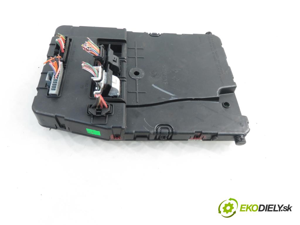 RENAULT SCENIC II (JM0/1_) MINIVAN 2007 82,00 1.6 16V (JM1R) 112 - K4M 766 1598,00 MODUL BSI 8200780007 ; U118400140J