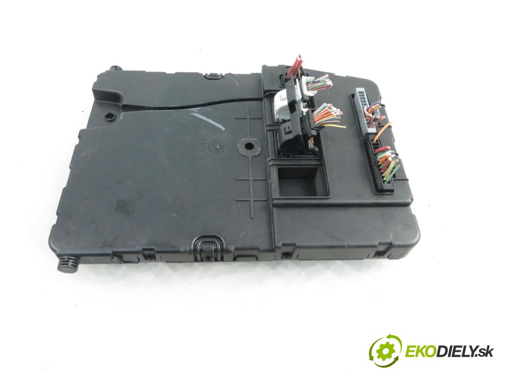 RENAULT SCENIC II (JM0/1_) MINIVAN 2007 82,00 1.6 16V (JM1R) 112 - K4M 766 1598,00 MODUL BSI 8200780007 ; U118400140J