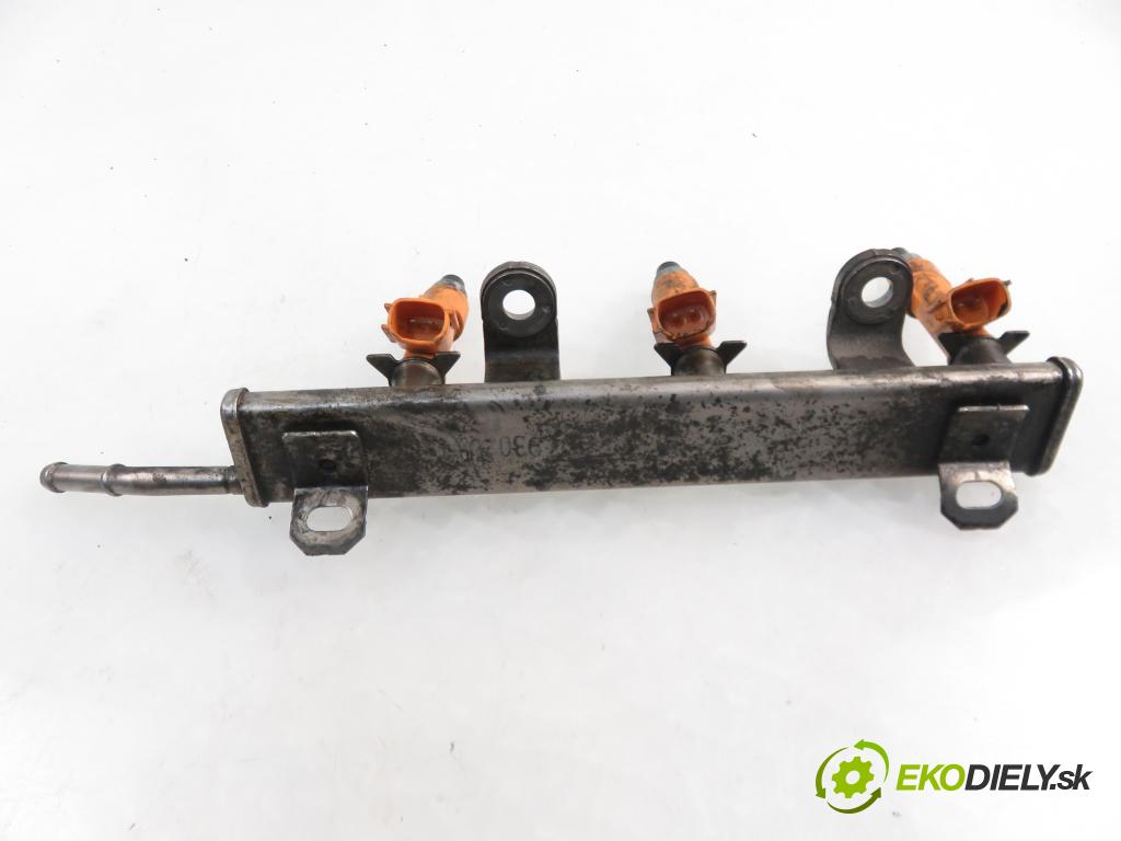 SUZUKI ALTO (GF) HB 2009 50,00 1.0 12V (AMF310) - K10B 998,00 Lišta vstrekovacia  (Vstrekovacie lišty)