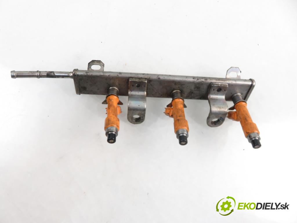 SUZUKI ALTO (GF) HB 2009 50,00 1.0 12V (AMF310) - K10B 998,00 Lišta vstrekovacia  (Vstrekovacie lišty)